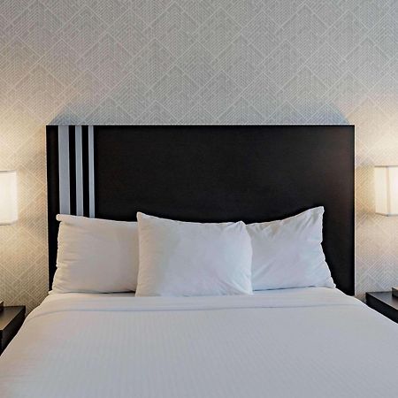 Park Inn By Radisson Edmonton Airport Leduc Eksteriør bilde