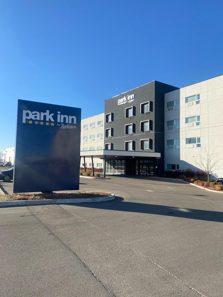 Park Inn By Radisson Edmonton Airport Leduc Eksteriør bilde