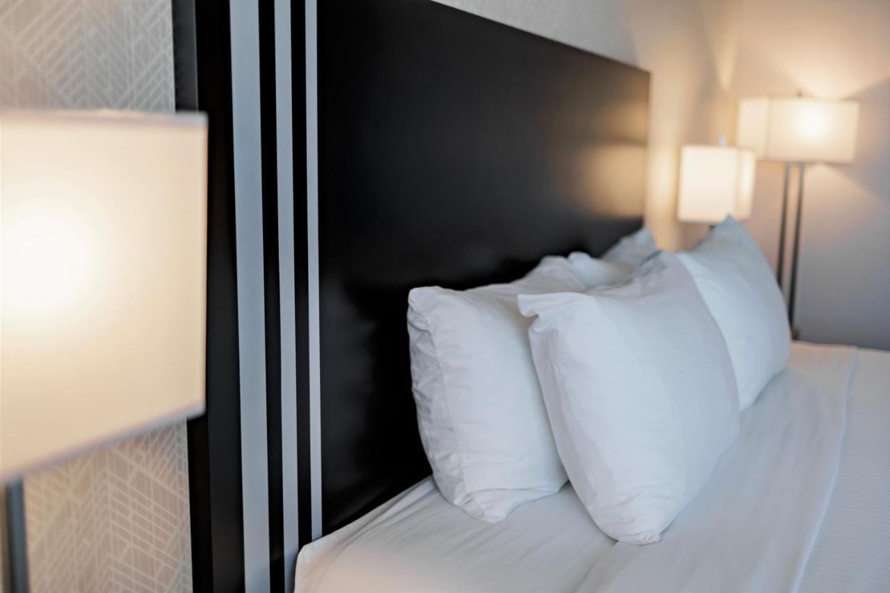 Park Inn By Radisson Edmonton Airport Leduc Eksteriør bilde