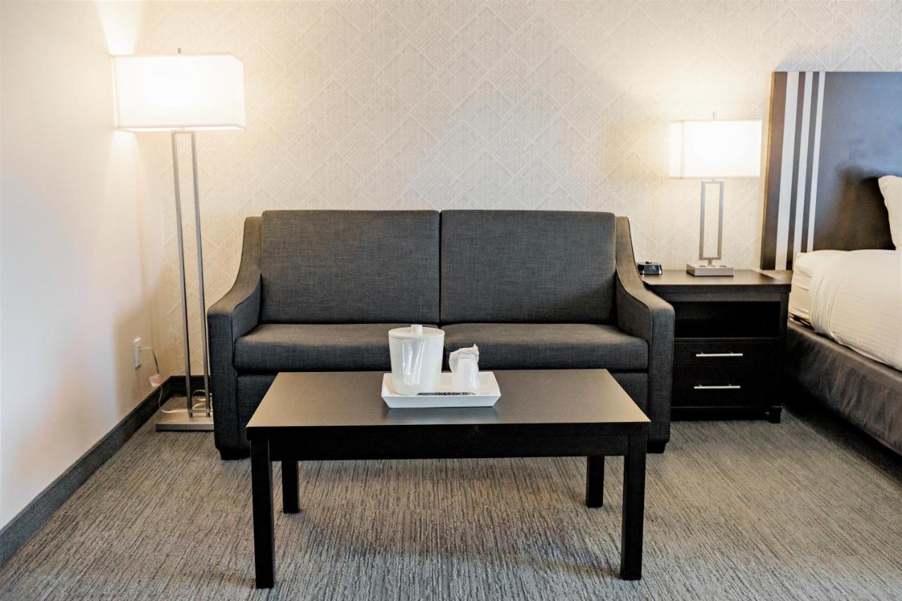 Park Inn By Radisson Edmonton Airport Leduc Eksteriør bilde