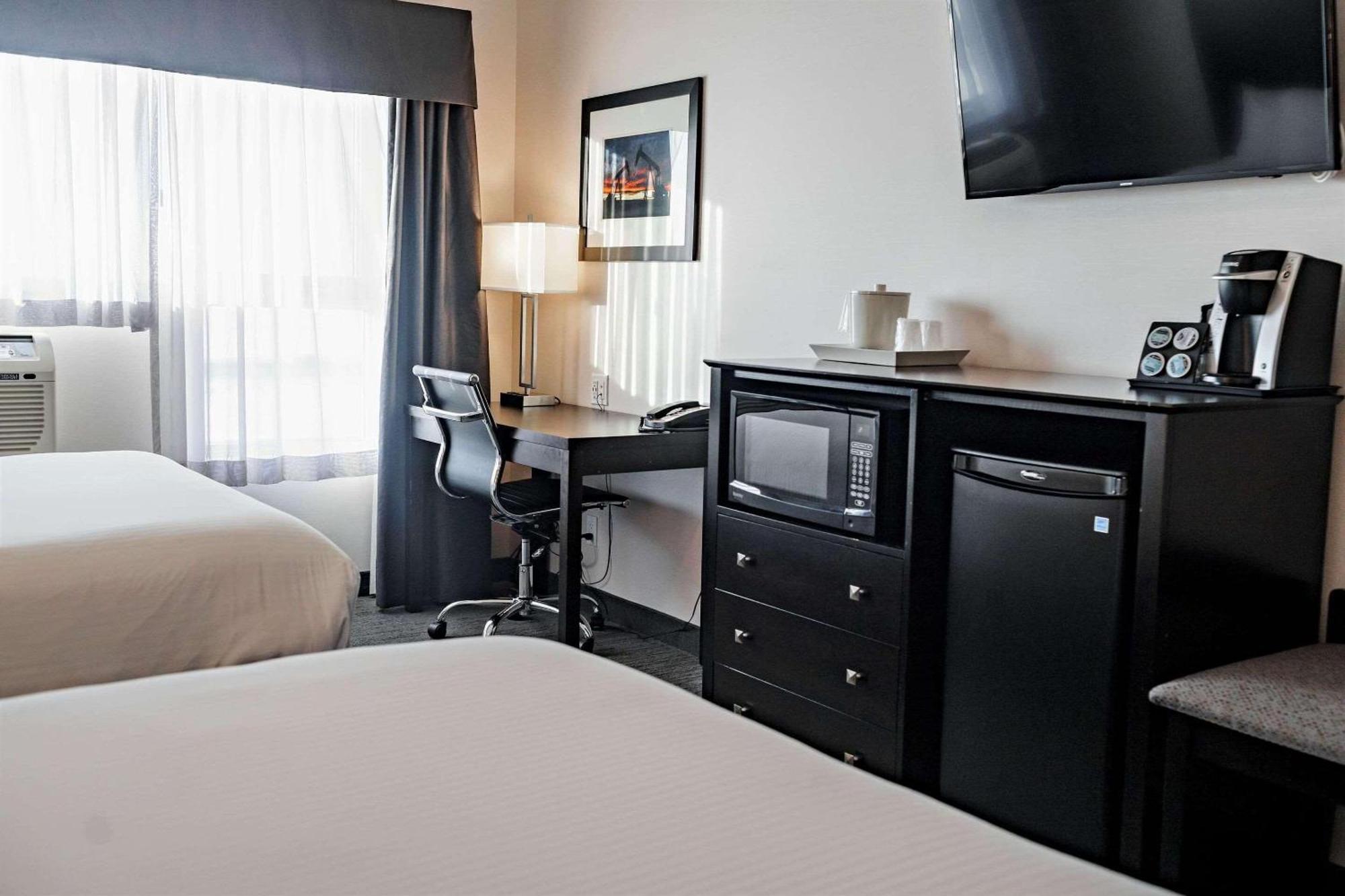 Park Inn By Radisson Edmonton Airport Leduc Eksteriør bilde